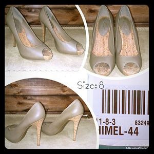 Shoe heeled